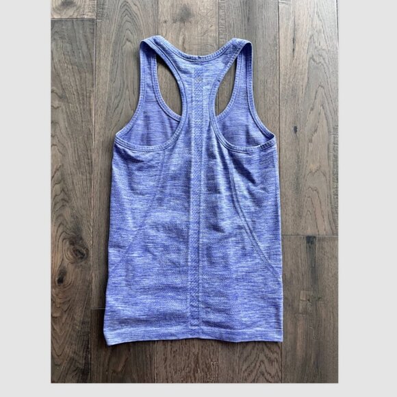 Lululemon Swiftly Tech Racerback Tank Top Size 4 Heather Purple Gym Yoga Active - Picture 3 of 7